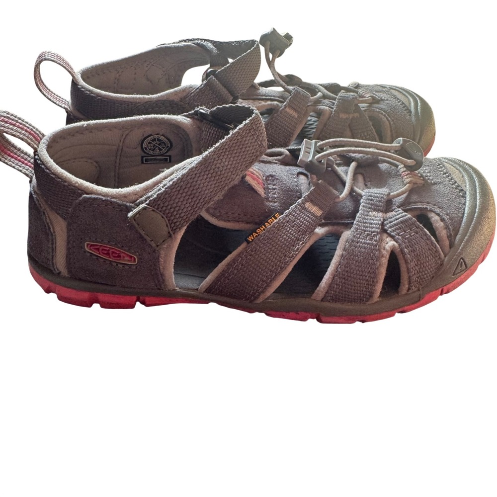Keen‎ Seacamp II CNX Kids Sandals Gray Pink Washable Water Shoes Size 1 US